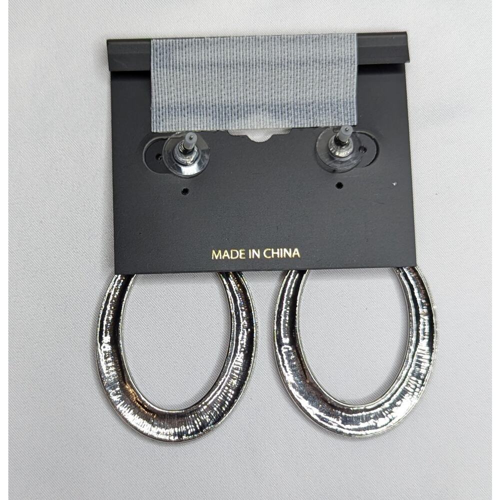 nOir Oval Mottled Silver Rhinestone Hoop Earrings - Picture 4 of 5